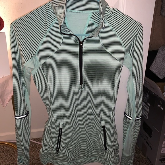 lululemon athletica Tops Rare Lululemon Quarter Zip Up Size 4